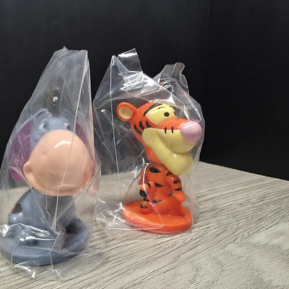 Disney's Winnie the Pooh/Tigger/Eeyore/Piglet By Kellogg 3